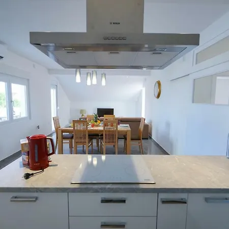 Apartament Summer Fever *