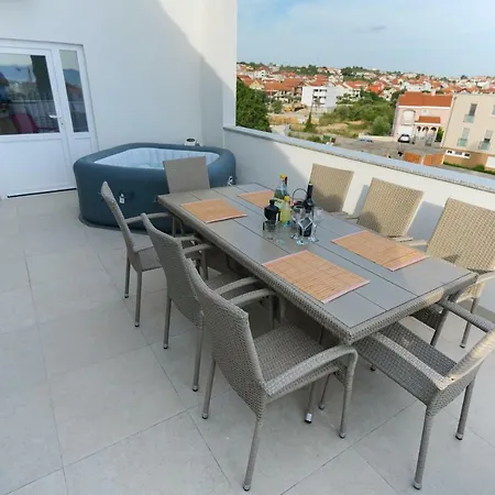 Apartament Summer Fever